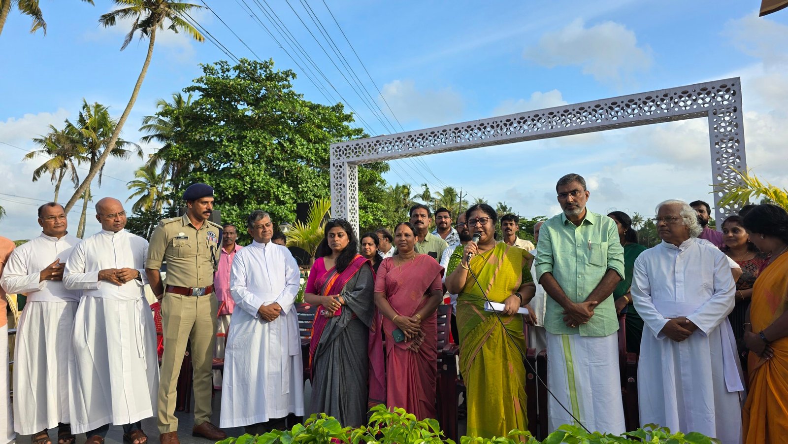 ലഹരി വിമുക്ത സേഫ് കേരളം; പിന്തുണയുമായി ഷിബുലാല്‍ ഫാമിലി ഫിലാന്ത്രോപിക് ഇനിഷ്യേറ്റീവ്‌സ്,