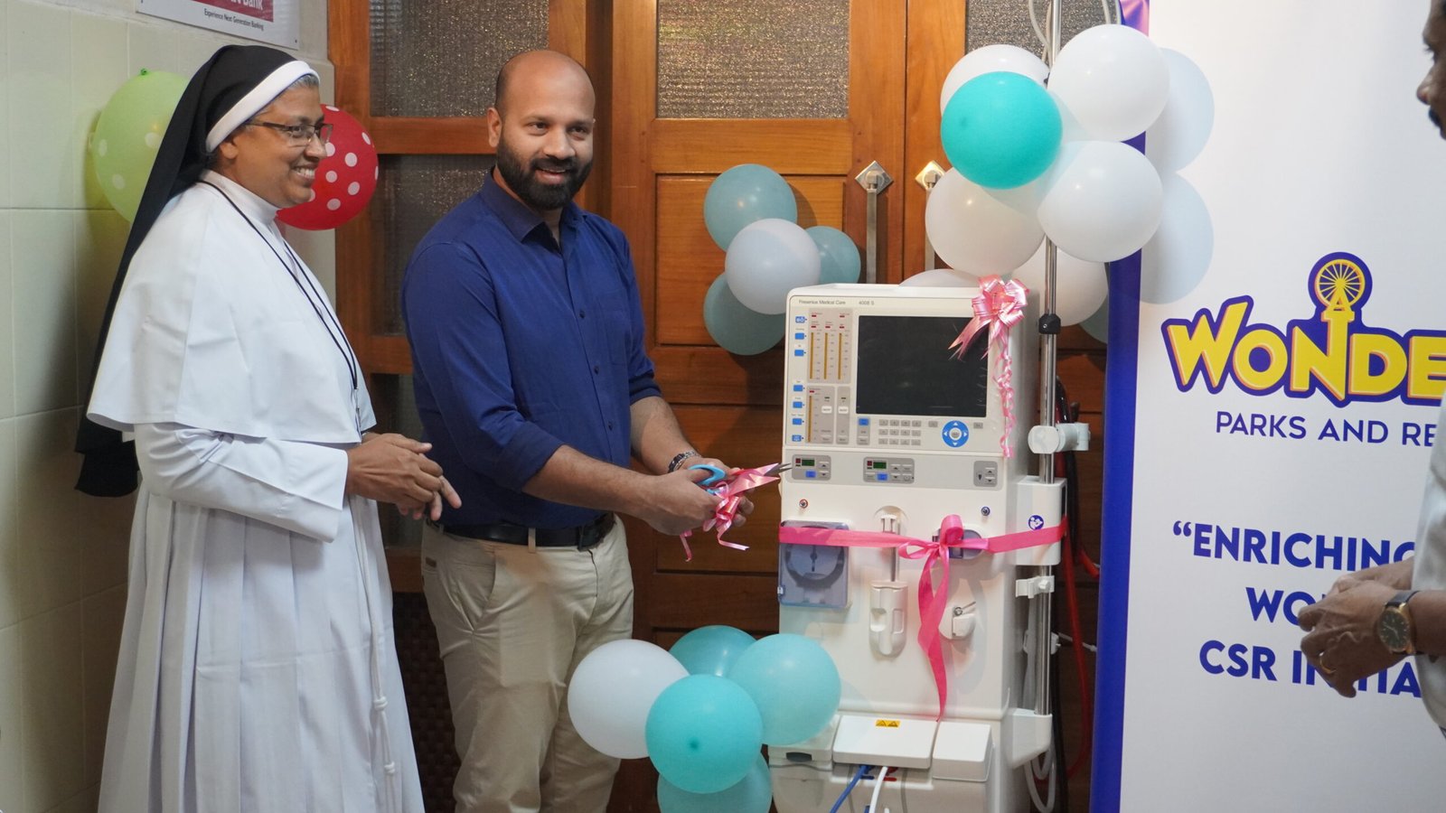 നിർധന രോഗികൾക്ക് സൗജന്യ ഡയാലിസിസ് യൂണിറ്റുമായി വണ്ടർലാ,